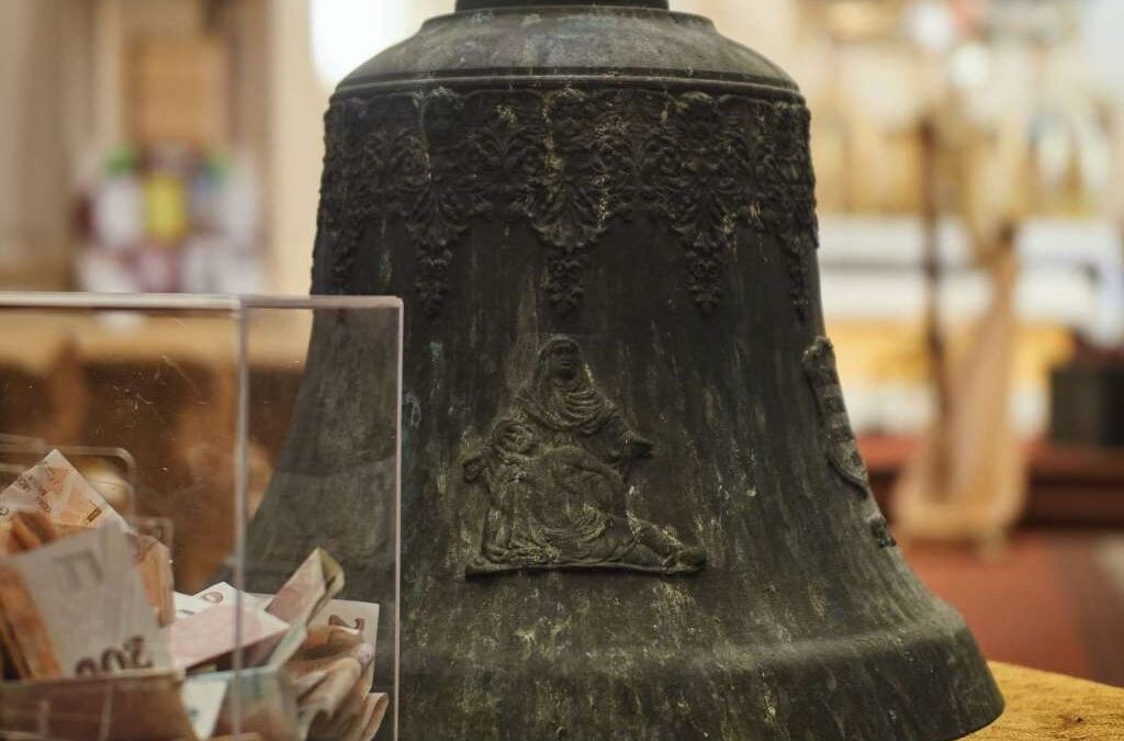 Lasst die Glocke läuten und Rokytnice erklingen!